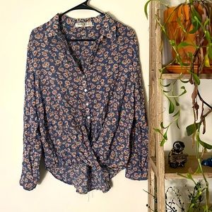 Dotti & Me Blouse